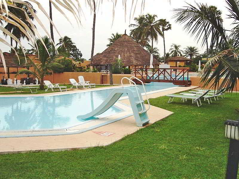 Sunbeach Hotel & Resort Bakau Eksteriør bilde
