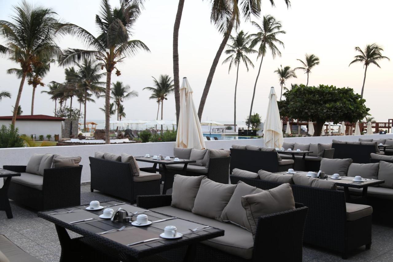 Sunbeach Hotel & Resort Bakau Eksteriør bilde