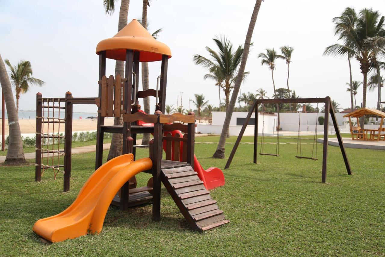 Sunbeach Hotel & Resort Bakau Eksteriør bilde